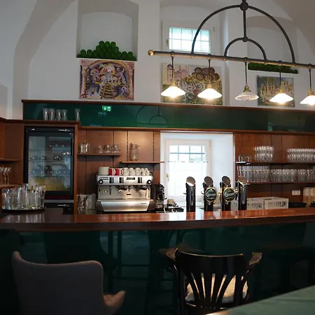 Restaurant Der Greif * レオーベン