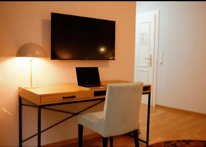 Restaurant Der Greif بيت ريفي *