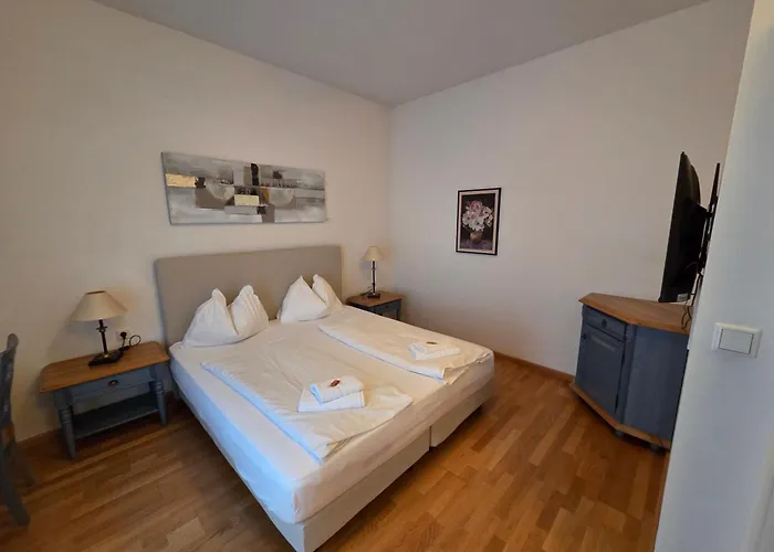 Restaurant Der Greif بيت ريفي لوبن